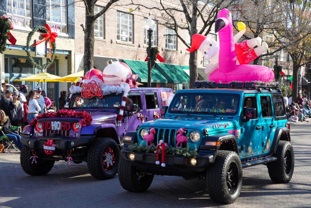 2023 Fayetteville Rotary Christmas Parade