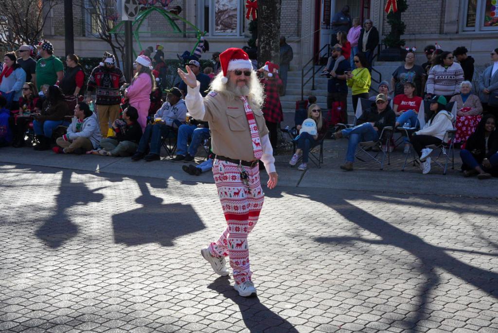 2023 Fayetteville Rotary Christmas Parade