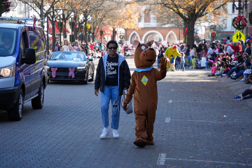 2023 Fayetteville Rotary Christmas Parade