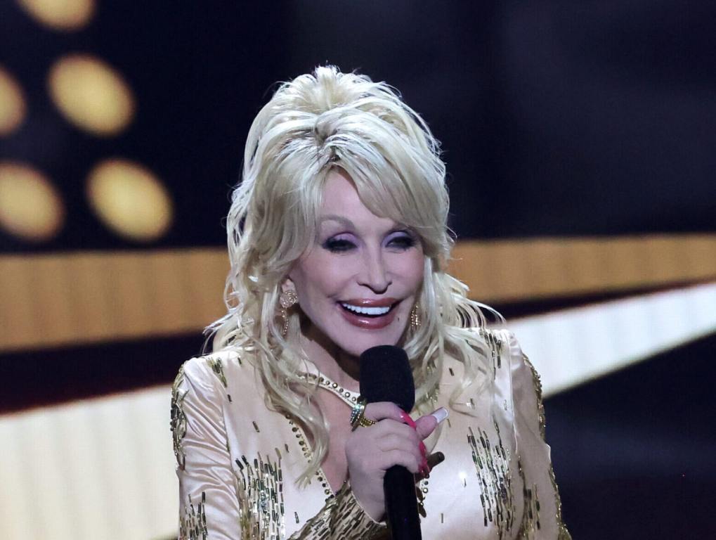 Dolly Parton Will Indeed Be Inducted into The Rock and Roll Hall of Fame